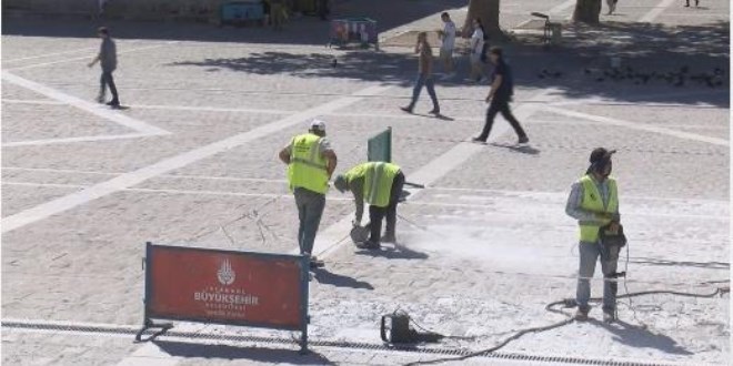 Beyazıt Meydanı'nın çilesi 3 senedir bitmiyor