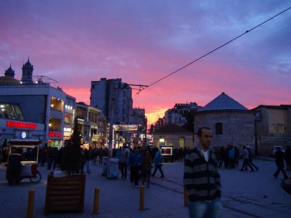 12-TÜRKİYE 2006'daki dolandırıcılık tutarı: 12.81 Milyon euro 2012'deki dolandırıcılık tutarı: 12.1 Milyon euro
