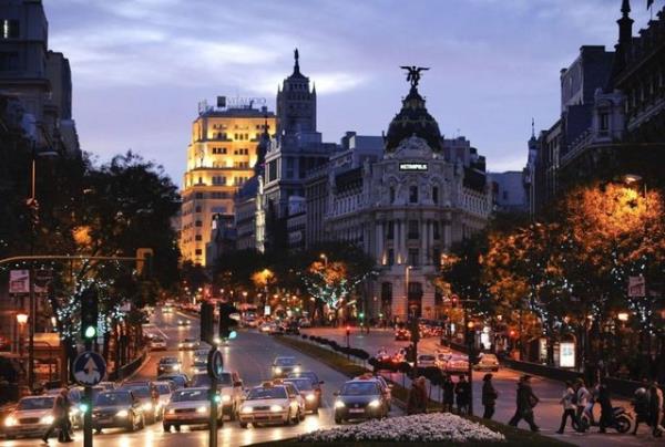 4-İSPANYA 2006'daki dolandırıcılık tutarı: 176.2 Milyon euro 2012'deki dolandırıcılık tutarı: 96.2 Milyon euro