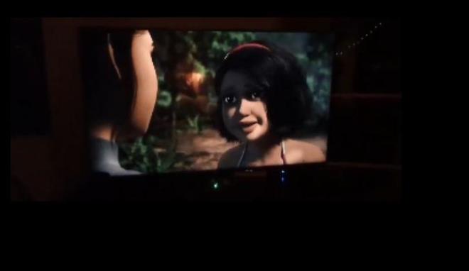 Çocuklar için yayınlanan animasyon filmde küçük kız çocuğu arkadaşına aşkını ilan ediyor. Ve diğer kız ise buna karşılık veriyor.