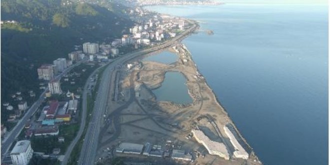 Şehir Hastanesi'nde deniz dolgusunun yüzde 73'ü tamam