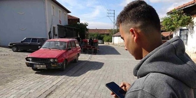 cep telefonundan otomobili çalıştırıp kapatabiliyor