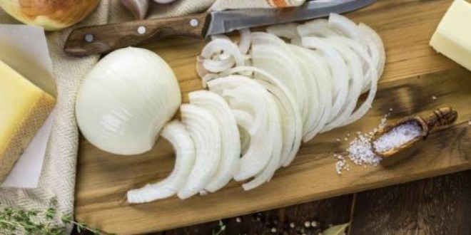 Dilimlenmiş soğan zehir saçıyor!