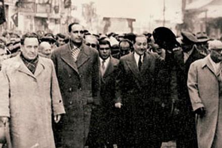 Cemil Keleşoğlu (ö. 14 Temmuz 1960, Yassıada, İstanbul), Türk bürokrat. 1939-1940 yılları arasında Acıpayam kaymakamlığı, 1954-1955 yılları arasında Denizli ve 1955-1960 yılları arasında Konya valilikleri yapmıştır. Konya valisi iken 1957-1958 yılları arasında aynı zamanda Konya belediye başkanlığıda yapmıştır. 27 Mayıs darbesinde tutuklanarak Yassıada'ya götürüldü. 14 Temmuz 1960 tarihinde Yassıada'da intihar etti. Yassıada'da oda arkadaşı olan eski DP milletvekili Gıyasettin Emre'ye göre kendisini intihara iten sebep, buradaki teğmenlerden birinin onu herkesin gözü önünde dövmesiydi