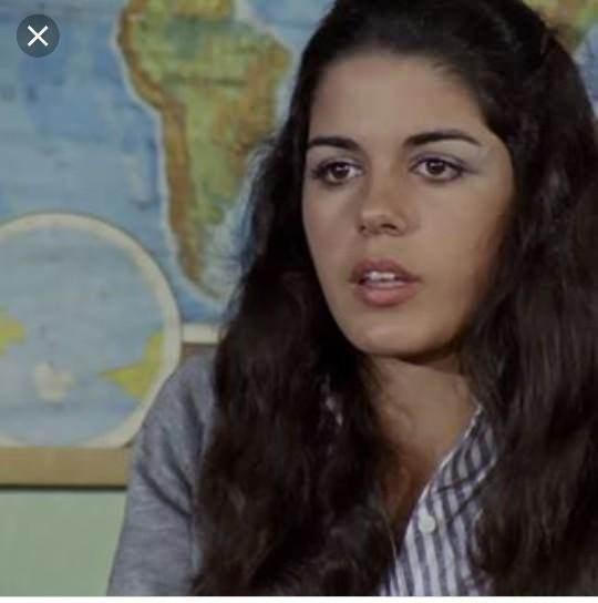 Semra Özdamar, Hababam Sınıfı Sınıfta Kaldı filminde, öğrenciler tarafından canından bezdirilen hocalardan yalnızca biriydi.