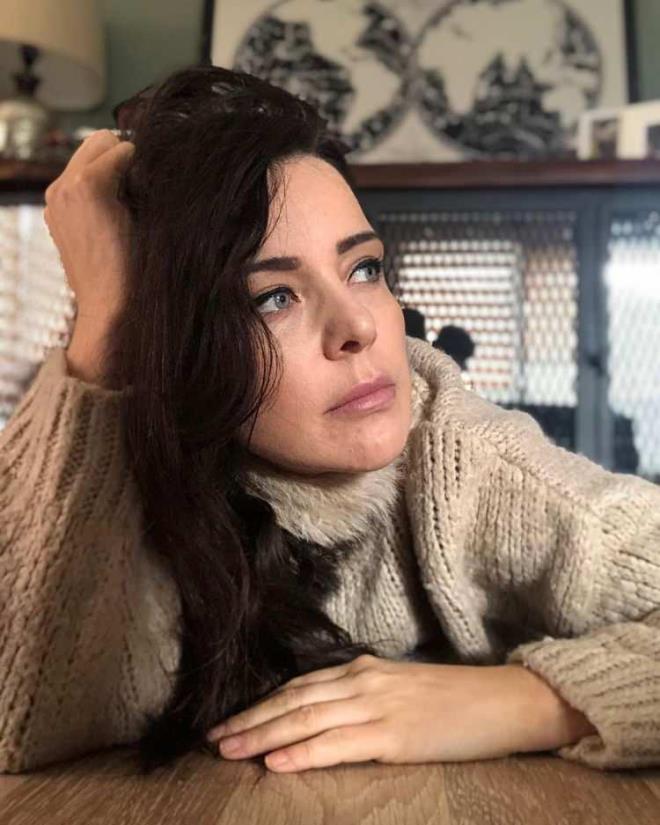 Ünlü sunucu 11 yaşına kadar yetimhanede büyüdü.
