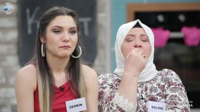 Ünlü sunucunun anlattıkları karşısında stüdyoda bulunan herkes gözyaşlarına boğuldu.