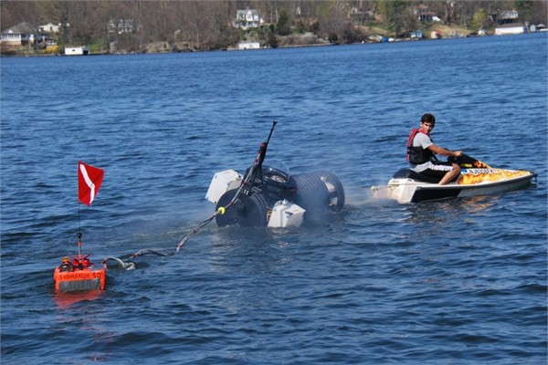 Baba Beckerman, “Justin bana bundan ilk bahsettiğinde, gerçekleşmesi imkansız gibi gelmişti ama kendisinin önüne geçmek yerine bekledim. Her şeyine destek verdim ve hayalini gerçekleştirdi” dedi.