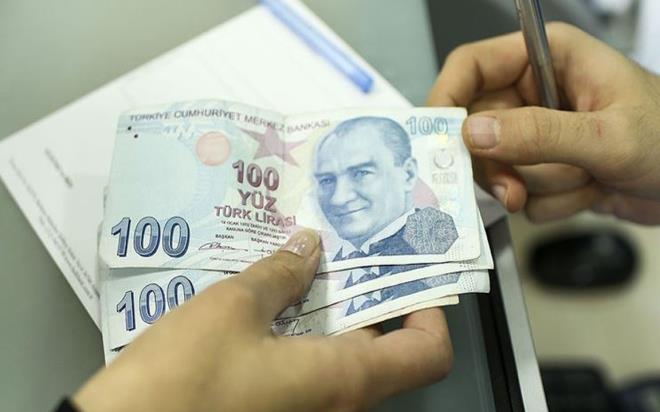 Cumhurbaşkanı Erdoğan asgari ücret için Temmuz'da ara zam yapılacağı müjdesini verdi. Peki bu nasıl uygulanacak? Yeni asgari ücret kaç lira olacak? Önümüzdeki 4 aylık enflasyon belirleyici olacak...