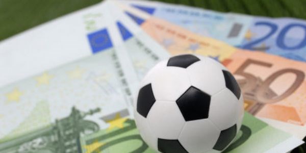Futbolda kim kaç para kazanıyor?