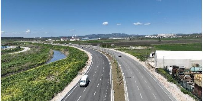 Hastane yolu açılışa hazırlanıyor
