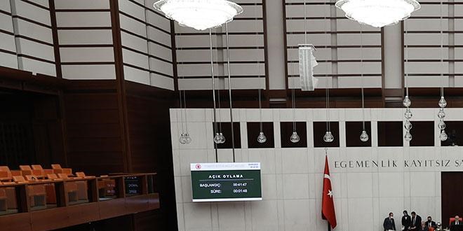 Milletvekili Adayı Olan Hangi Ünlü Meclis'e Gidecek?