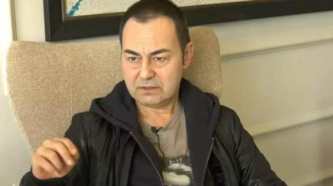 Avukat Esennur Ezgi, yaptığı paylaşımda şu ifadelere yer verdi:<br>    "Bakalım savcılıkta nasıl ifade vereceksin? Serdar Ortaç Türkiye?nin en önemli sanatçılarındandır. Sanatçılığıyla tüm dünyaca bilinmektedir. ilkelliği de tartışmaya kapalıdır. Omurgasız ha! Bekle bakalım. Ben şimdiden sana bir savcılık şikayeti, bir tazminat davası hazırladım. Diğer tüm hukuksal yollar da devam edecek?"