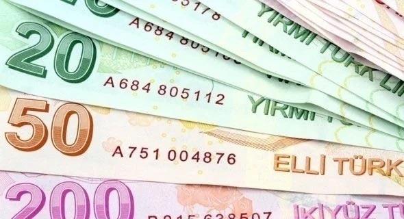 Memur ve memur emeklisinin Temmuz ayında alacakları zam oranı toplu sözleşme, Ocak-Temmuz 2023 dönemi enflasyon farkına göre belirleniyor. Maaşlara ek olarak refah payının dâhil edilmesi bekleniyor.