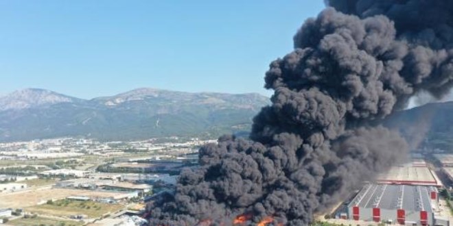 Manisa'da 'mecbur kalmadıkça pencerelerinizi açmayın' uyarısı