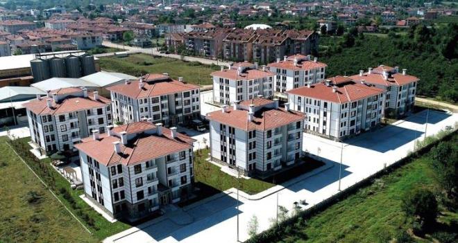 İndirimden faydalanacak alıcıların, başvuru tarihi itibarıyla öncelikle borcun kapatılacağı aya ait taksit ödemelerini yapmış olması, ayrıca geriye dönük taksit ve emlak vergisi borcunun bulunmaması gerekiyor.