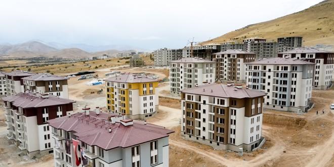 Deprem konutlarının yapımında sona yaklaşıldı