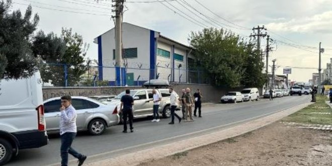 Diyarbakır'da şüpheli valiz paniği