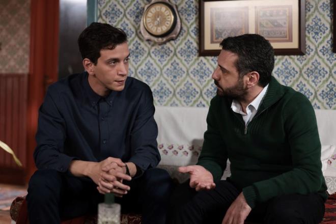 NİLÜFER, TAHİR'İN KIZI    Akşam evde toplanan Reşat, Nisa, Ömer ve Gamze; Tahir'i test sonucunu açması için yüreklendirdi. Zarfı açan Tahir, Nilüfer'in kızı olduğunu öğrendi.    Bunun üzerine Tahir ve Nisa ile birlikte Şükran'a giden Reşat, "Tahir test yaptırdı. Nilüfer, Tahir'in kızı" dedi. Reşat, Vicdan'ı sevemediğini ve onun gelini olması istediğini "İyi ki sen gelinim oldun. Tahir de anlatmış sana Vicdan'a gelip hamileyim dediğinde inanmadım. Yoksa gelip sana anlatırdım, Tahir de bilmiyordu gebe olduğunu. Ne olursa olsun benim de hatam var. Senden özür diliyorum" diye anlattı.