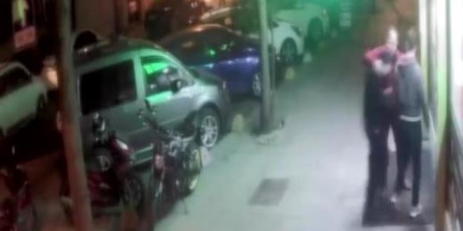 3 çocuğu depoya kilitleyen çiğ köftecilere hapis!