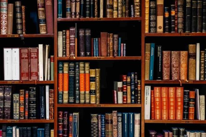RBC'de yayımlanan açıklamaya göre 1984, zincirin bu yıl en çok saatığı 10 kitap arasında da yer aldı.