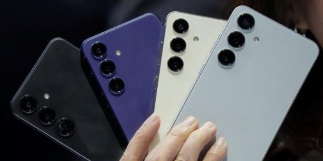 Samsung yapay zekalı telefonu Galaxy S24 modelini tanıttı