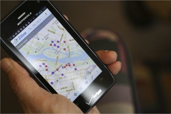 <p><b>Zillow ve Trulia</b></p>  Gayrimenkul alım satımı ve fiyat karşılaştırması yapılabilen bir uygulama.