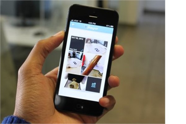 <p><b>Flayvr</b></p>  Fotoğraf organizasyonu için tercih edilen uygulamalardan biri