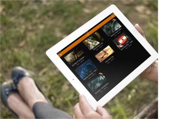 <p><b>VLC</b></p>  iTunes'tan indirilemeyen filmler için en iyi uygulama olarak gösteriliyor.