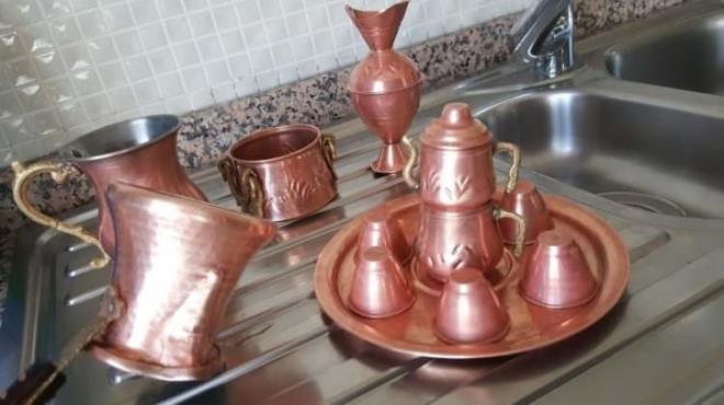 Gıda zehirlenmelerinin önüne ise bu kapların kalaylanmasıyla geçilirdi.