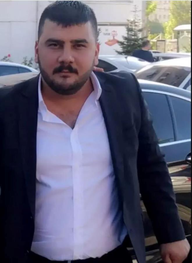 FADESİ ORTAYA ÇIKTI    Erciyes Üniversitesi Tıp Fakültesi Hastanesi'nde tedavi gören Lütfullah Tüysüz, 13 Mart'ta taburcu edilip emniyete götürüldü. Tüysüz, işlemleri sonrası sevk edildiği adliyede çıkarıldığı mahkemece tutuklanarak cezaevine konuldu.