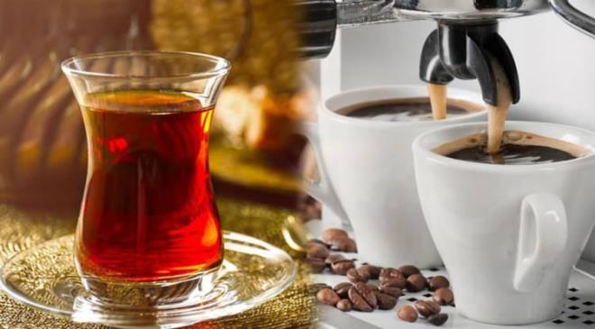 Çay ve kahve tutkunları iftardan hemen sonra bu bağımlılıklarını gidermeye çalışır. Ancak uzmanlar iftardan hemen sonra tüketilen çay ve kahvenin sağlığı olumsuz etkileyebileceğine dair açıklamada bulundu. Kan şekerini düşüren bu iki kafein türü aynı zamanda vücudun yeteri miktarda su tüketiminin de önüne geçebilir. Ramazan'da çay ve kahve ne zaman içilmeli?