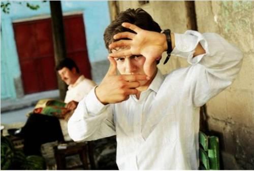 Karpuz Kabuğundan Gemiler Yapmak (Ahmet Uluçay)