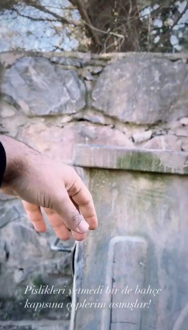 Söz konusu paylaşıma çok sayıda tepki geldi. Sosyal medyada büyük bir saygısızlık olarak tanımlanan bu paylaşım sonrası Murat Ünalmış bir paylaşım daha yaptı.