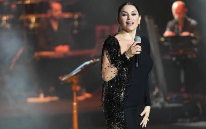 AŞKIN NUR YENGİ-    Kıbrıs, Antalya<p>    4 MİLYON TL