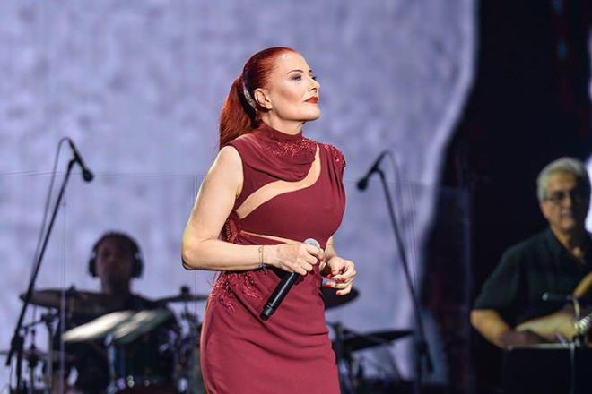 CANDAN ERÇETİN<br>    Antalya  <br>  2 MİLYON TL