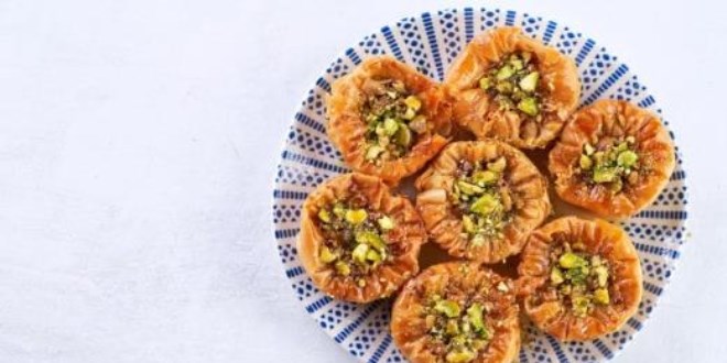 Ramazan Bayramı'nda evde yapılabilecek pratik tatlılar