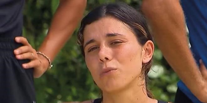 Nefise gözyaşları içinde kaldı