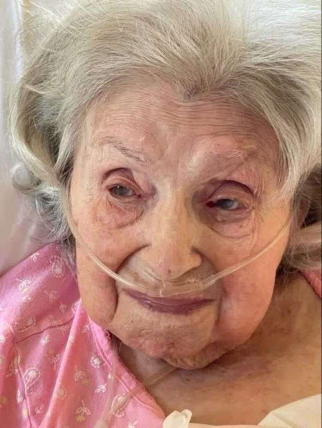 114 yaşına kadar sağlıklı bir şekilde yaşamını süren Pearl Berg, Los Angeles'taki Cedars-Sinai Hastanesi'nde Berg ile çalışan bir hematolog-onkolog olan Dr. Jeremy Lorber uzun yaşamda dikkat çeken detaylara değindi.