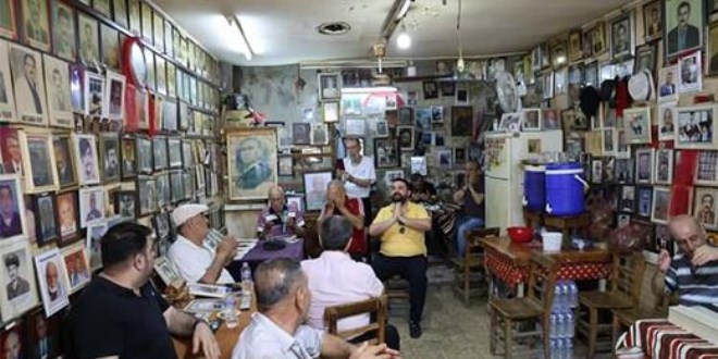 'Ölüler kahvehanesi'nde tam 800 kişi...