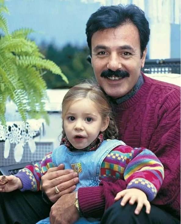 Babası gibi müzisyen olan Tuğçe Tayfur, geçtiğimiz ağustos ayında Muhammet Aydın ile dünya evine girmişti.