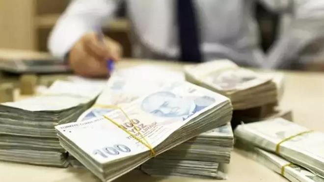 YAPI KREDİ<p>    Yeni müşterilere özel;<br>    3 ay vadeli, 20.000 TL nakit avans