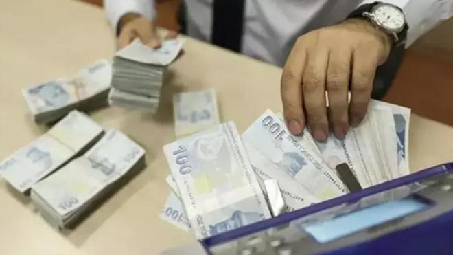 TÜRKİYE İŞ BANKASI<p>    Yeni müşterilere özel;  <br>  3 ay vadeli, 25.000 TL taksitli nakit avans.
