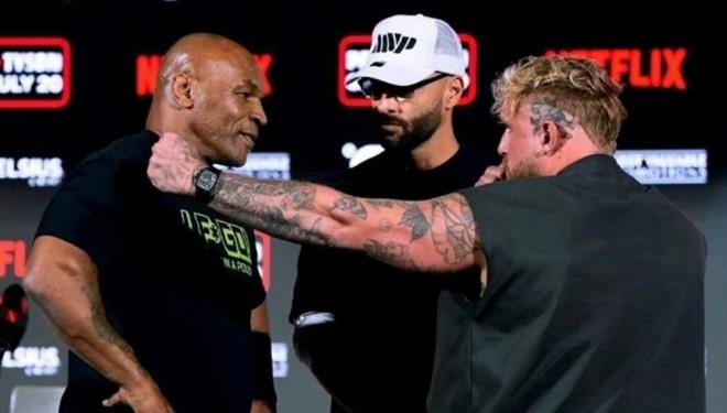 Mike Tyson-Jake Paul maçı aylardır heyecanla bekleniyor. Boks tutkunları bu seyir zevki yüksek maçın tarihine odaklandı. Efsane boksör Mike Tyson'ın geçtiğimiz haftalarda uçakta rahatsızlanmasının ardından merakla beklenen Mike Tyson-Jake Paul maçı ertelenmişti. İşte, Mike Tyson-Jake Paul maçının tarihi ve yayıncı kurumu...