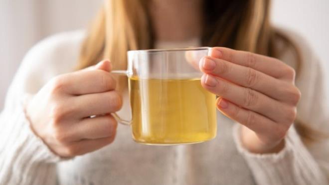 Çay: Çay yaparken küçük bir kaya koruğunu demliğe koyarak üzerine 400 ml su ekleyerek kaynamaya bırakmanız gerekir. Hafif zehirli bir bitki olduğu için çayını 2-3 bardaktan daha fazla tüketmemek gerekir.