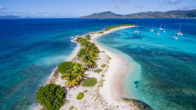 KARAYİPLER VE OKYANUSYA ÜLKELERİNE VİZESİZ SEYAHAT EDİLEBİLECEK ÜLKELER    Dominika ? 21 gün    Saint Kitts ve Nevis ? 90 gün    Antigua ve Barbuda ? 180 gün    Barbados ? 90 gün    Saint Lucia ? 42 gün    Fiji ? 120 gün
