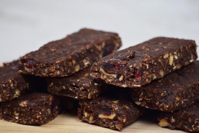 Granola Barlar:  <p>    Şekerleme kadar zararlı.