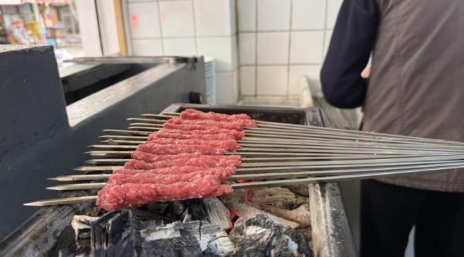 DÜNYANIN EN İYİ KIYMA YEMEĞİ OLDU
