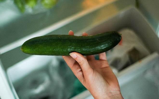 Hepsini sardıktan sonra bir plastik torbanın içine yerleştirmeyi unutmayın.