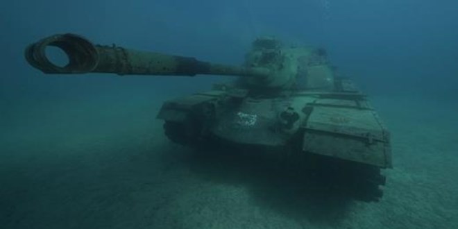 Saros Körfezi'nde Su Altı Tarih müzesi'ne tank batırıldı